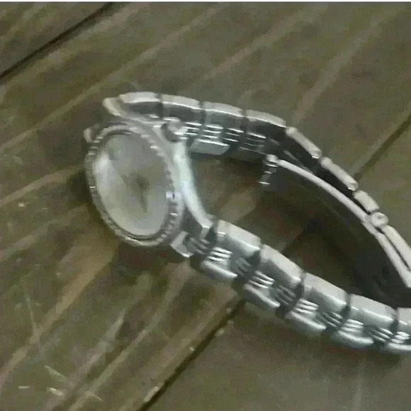 Authentic Swiss Made Movado Ladies watch 86A1-816 silver Tone main image 4